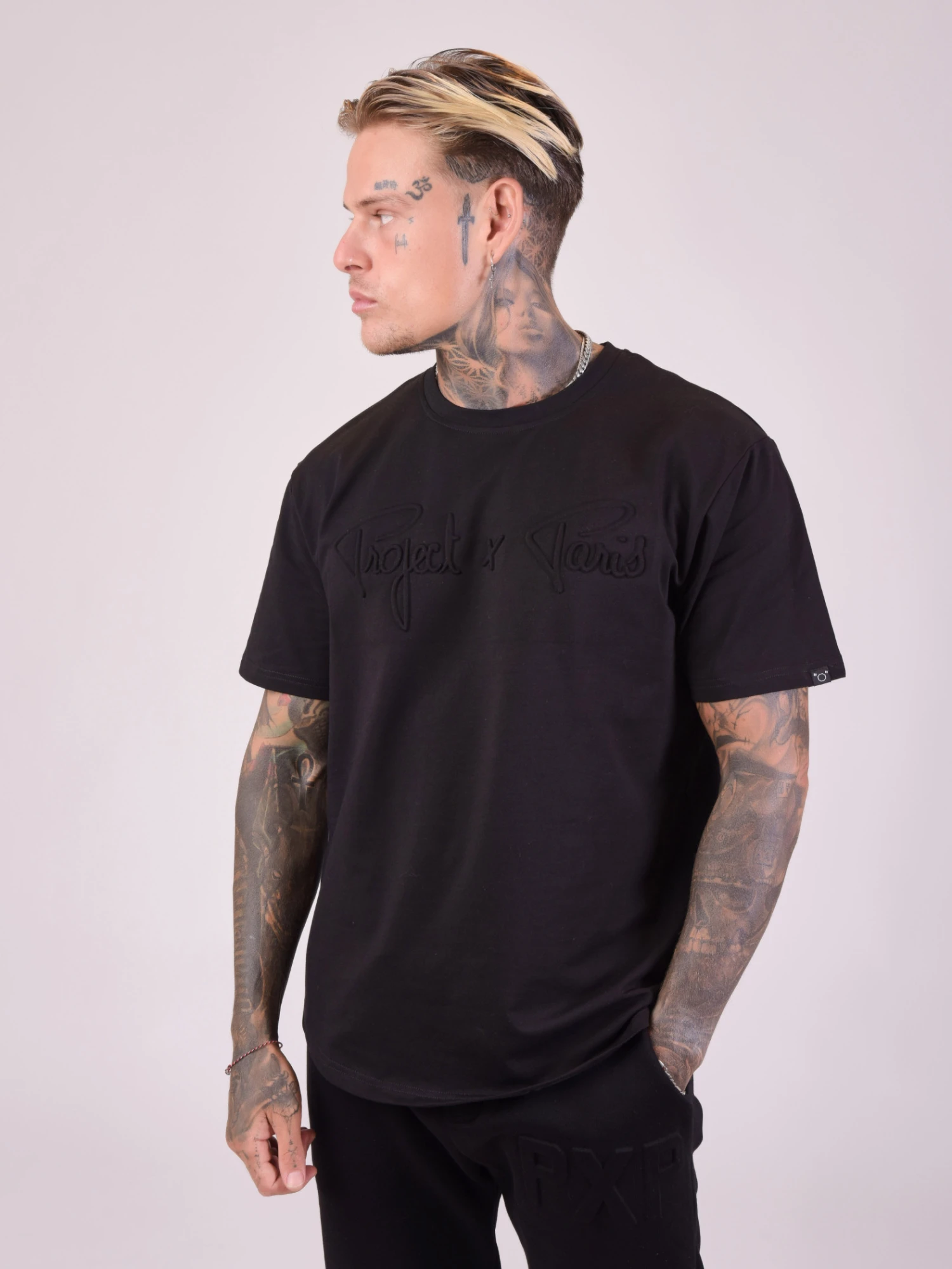 Tee-shirt Logo Embossage Relief – Image 4