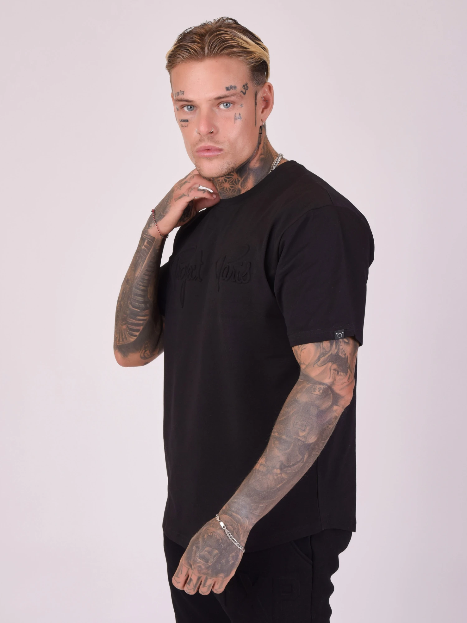 Tee-shirt Logo Embossage Relief – Image 6