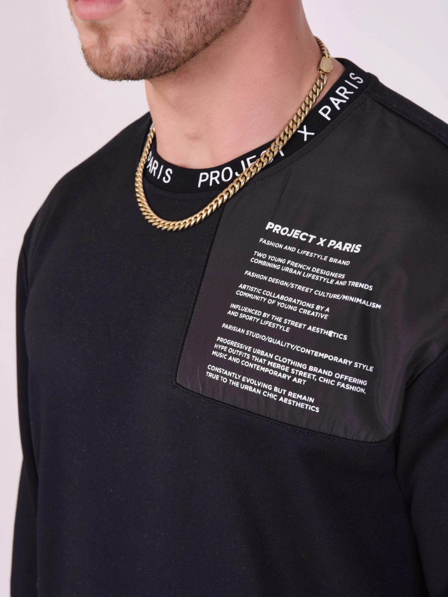 Sweat Col Rond Empiècement Et Message Texte – Image 5