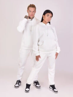 Sweat à Capuche Logo Embossage Relief