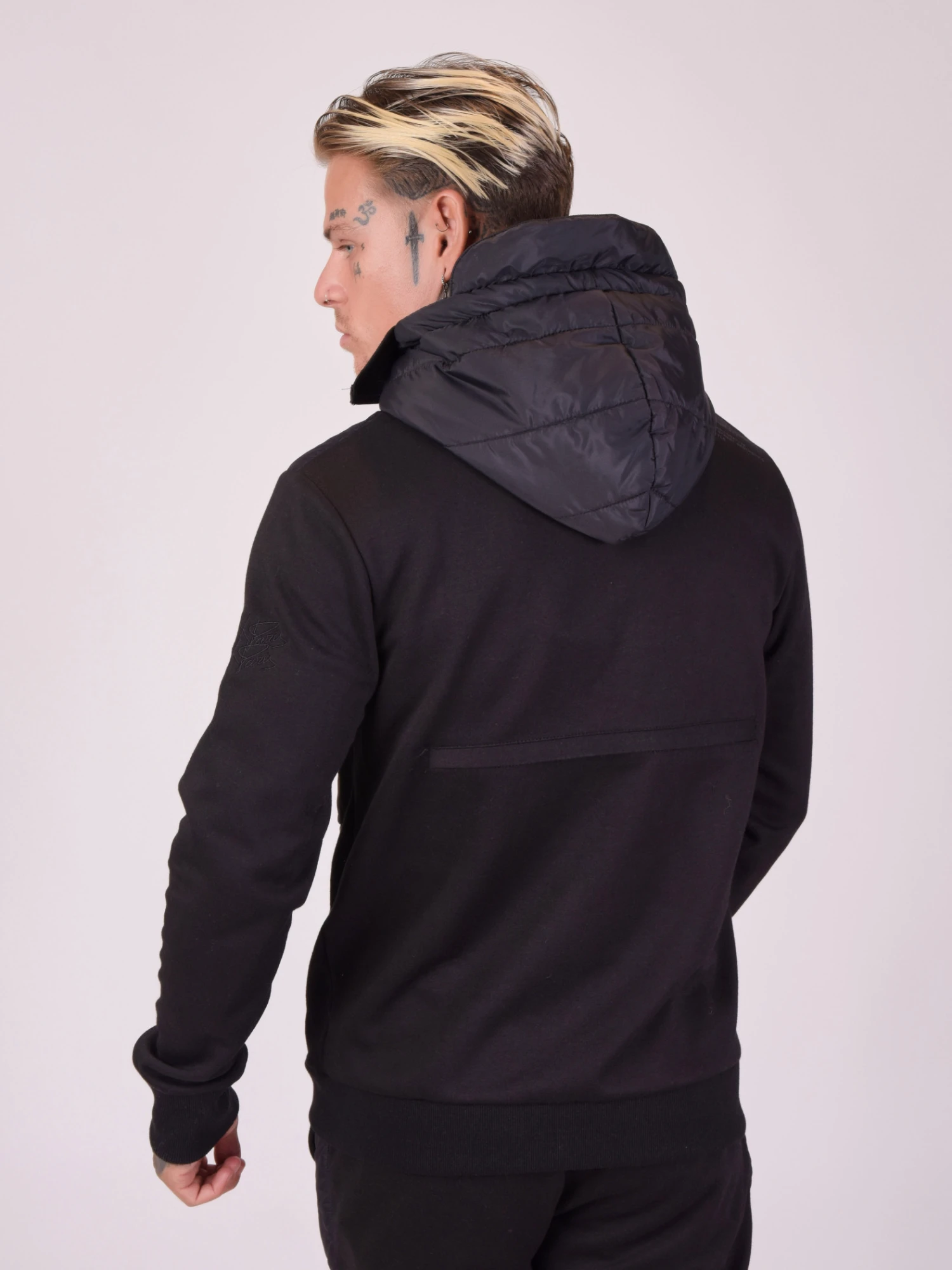 Veste à Capuche Bi-matière – Image 2