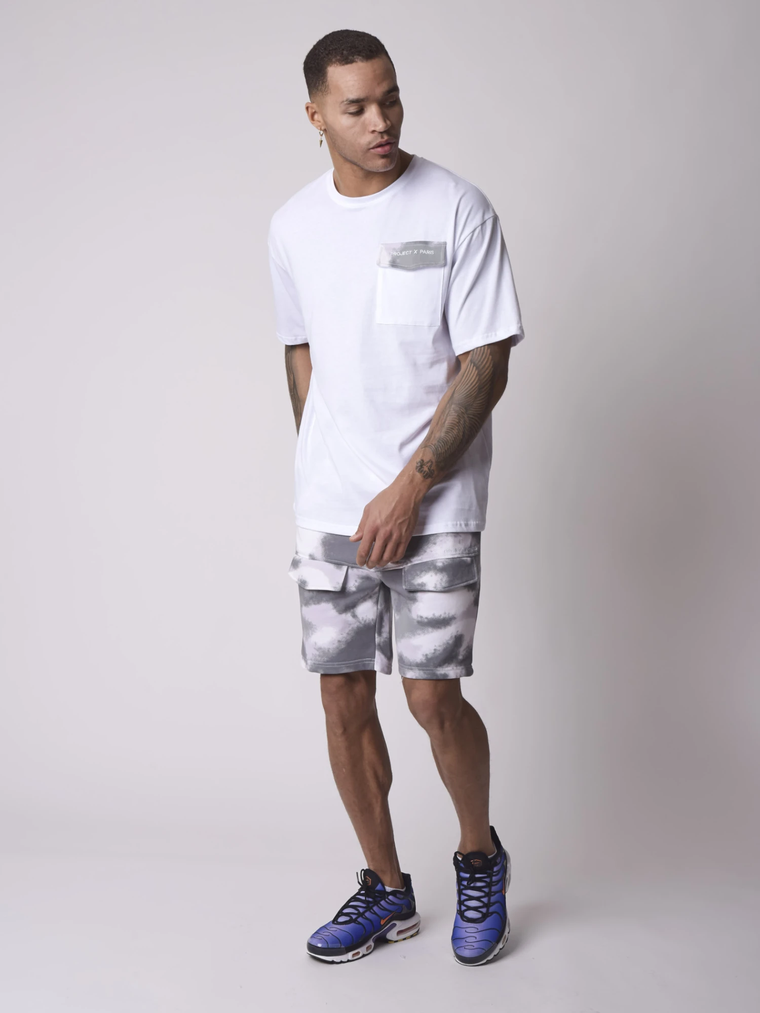 Short Motif Camouflage Abstrait – Image 3