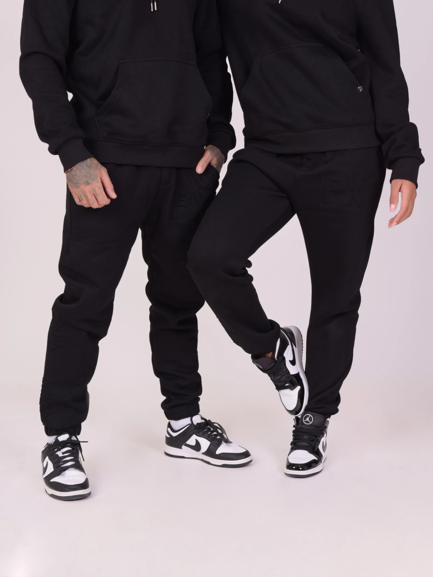 Bas De Jogging Logo Embossage Relief – Image 2