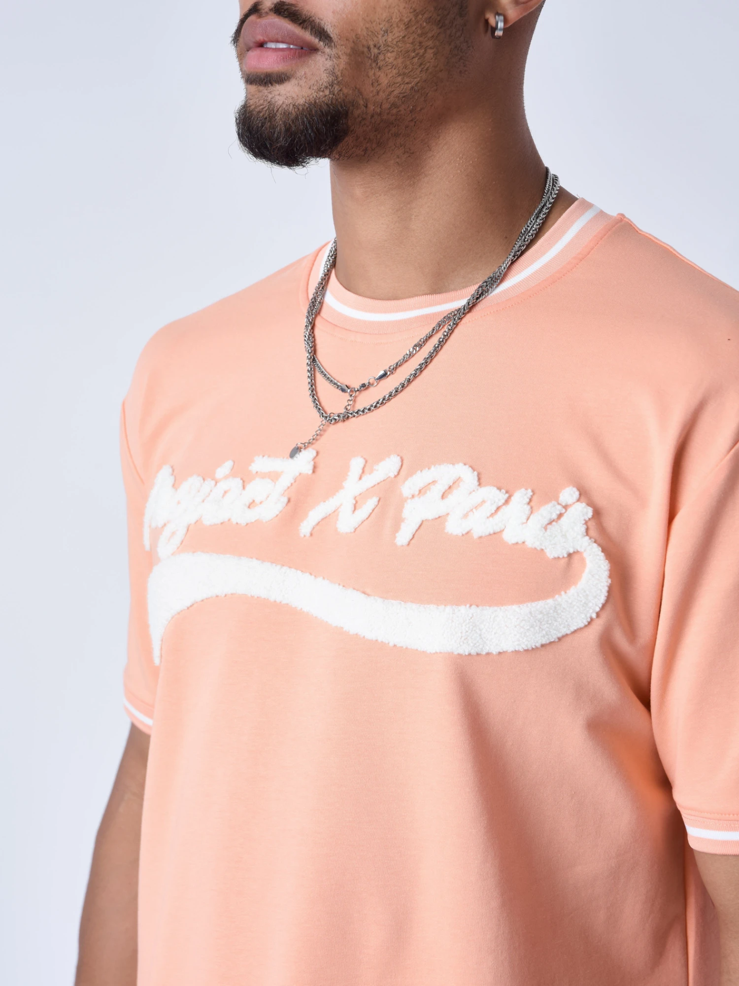 T-Shirt Style Universitaire Avec Logo – Image 5