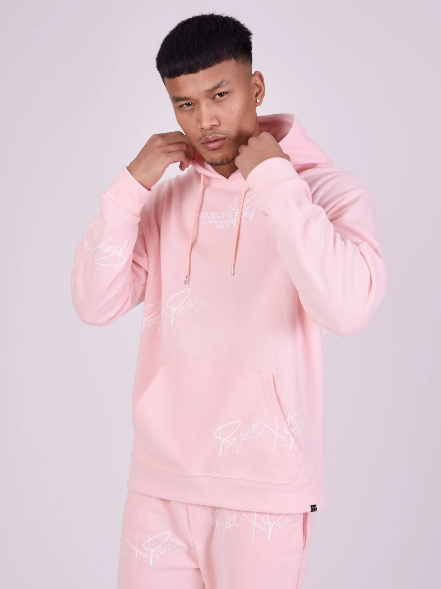 Sweat à Capuche Soft Avec Broderie Logo All Over – Image 10