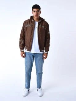 Veste Oversize Style Universitaire Avec écusson Brodés