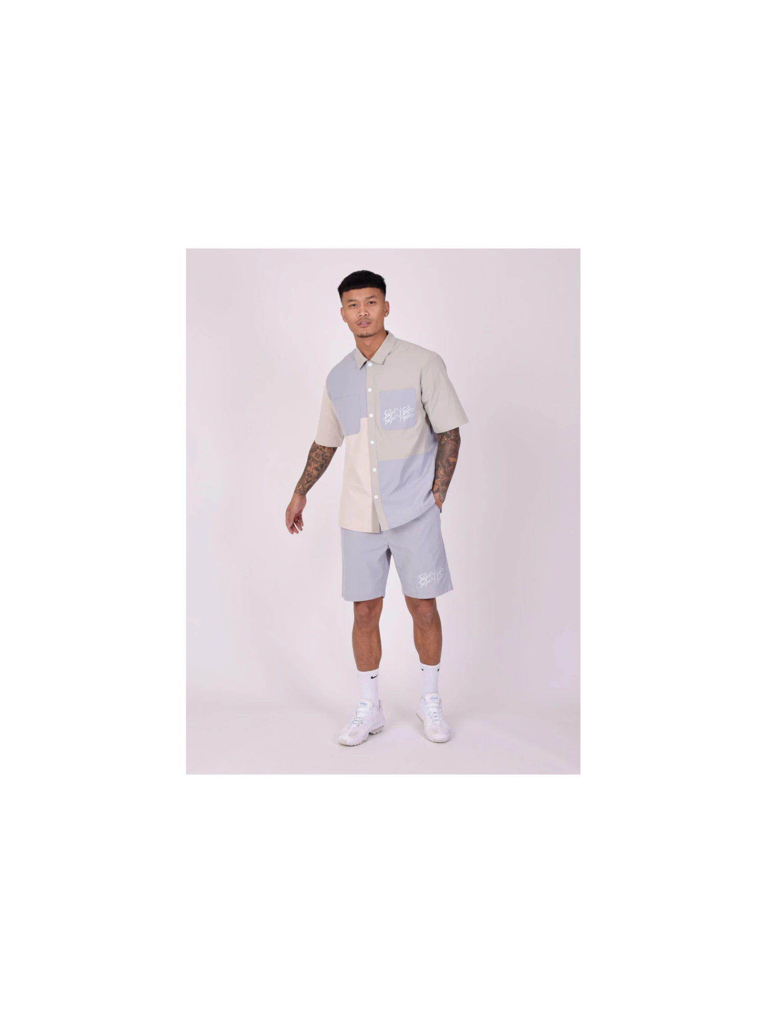 Short Uni Avec Broderie Double Logo – Image 4