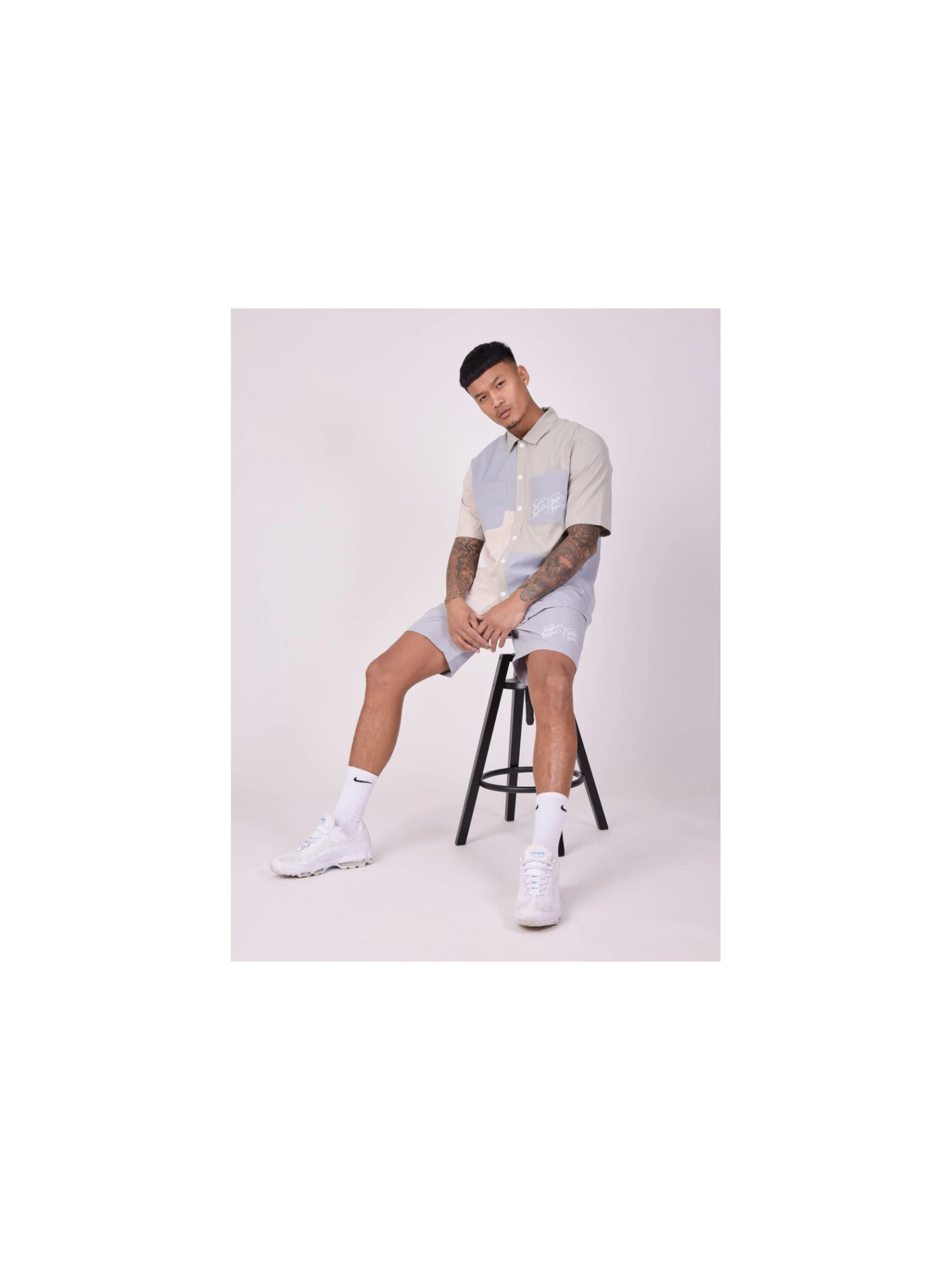 Short Uni Avec Broderie Double Logo – Image 6