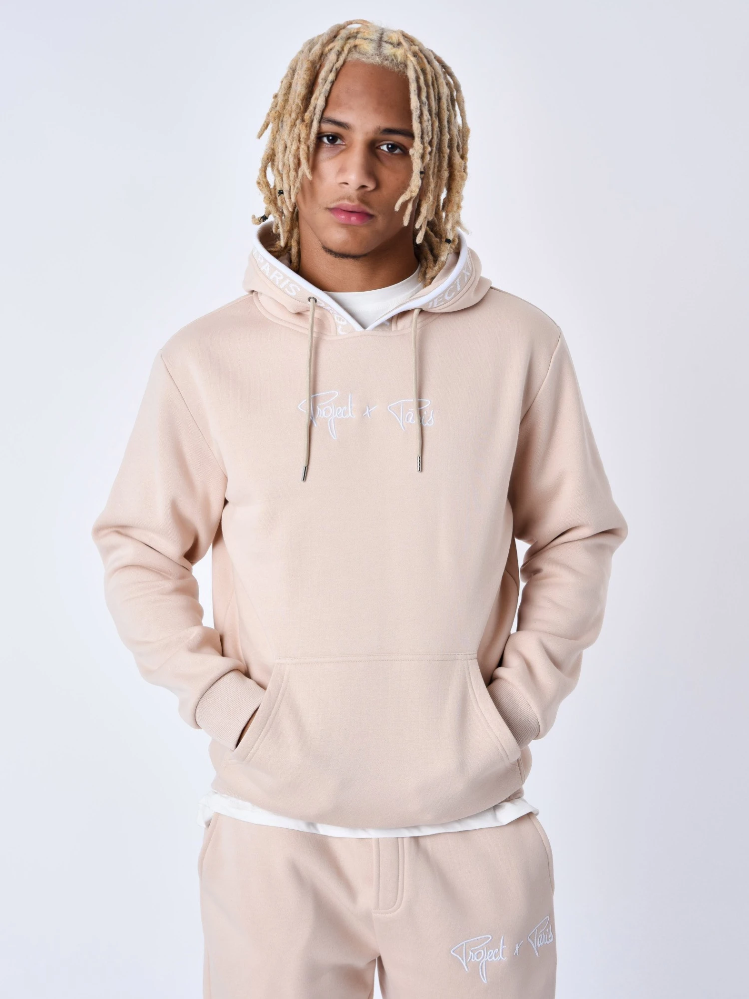 Sweat à Capuche Bord Tricoter Logoté – Image 3