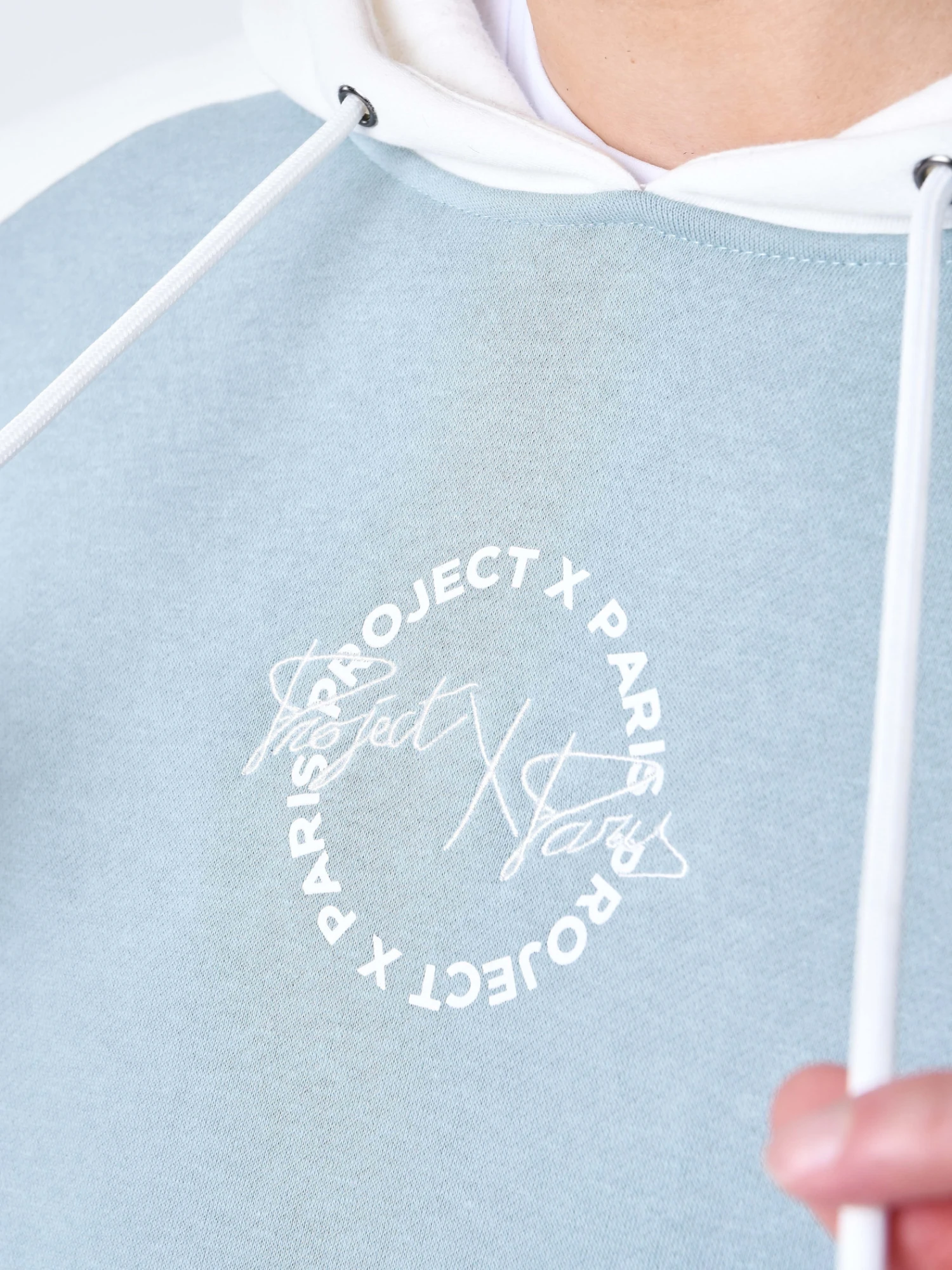 Sweat à Capuche Bicolore – Image 4