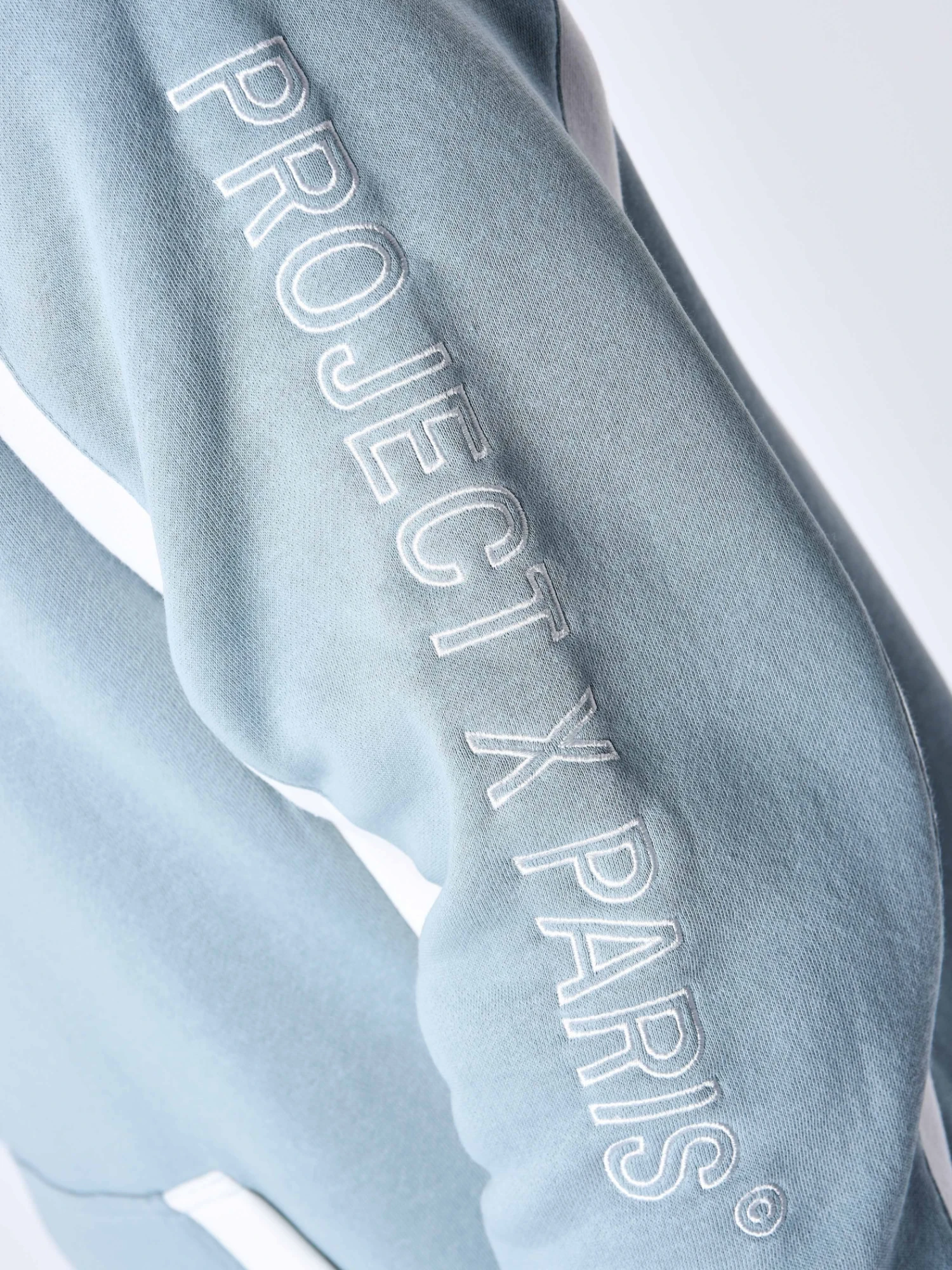 Sweat à Capuche Bicolore – Image 7