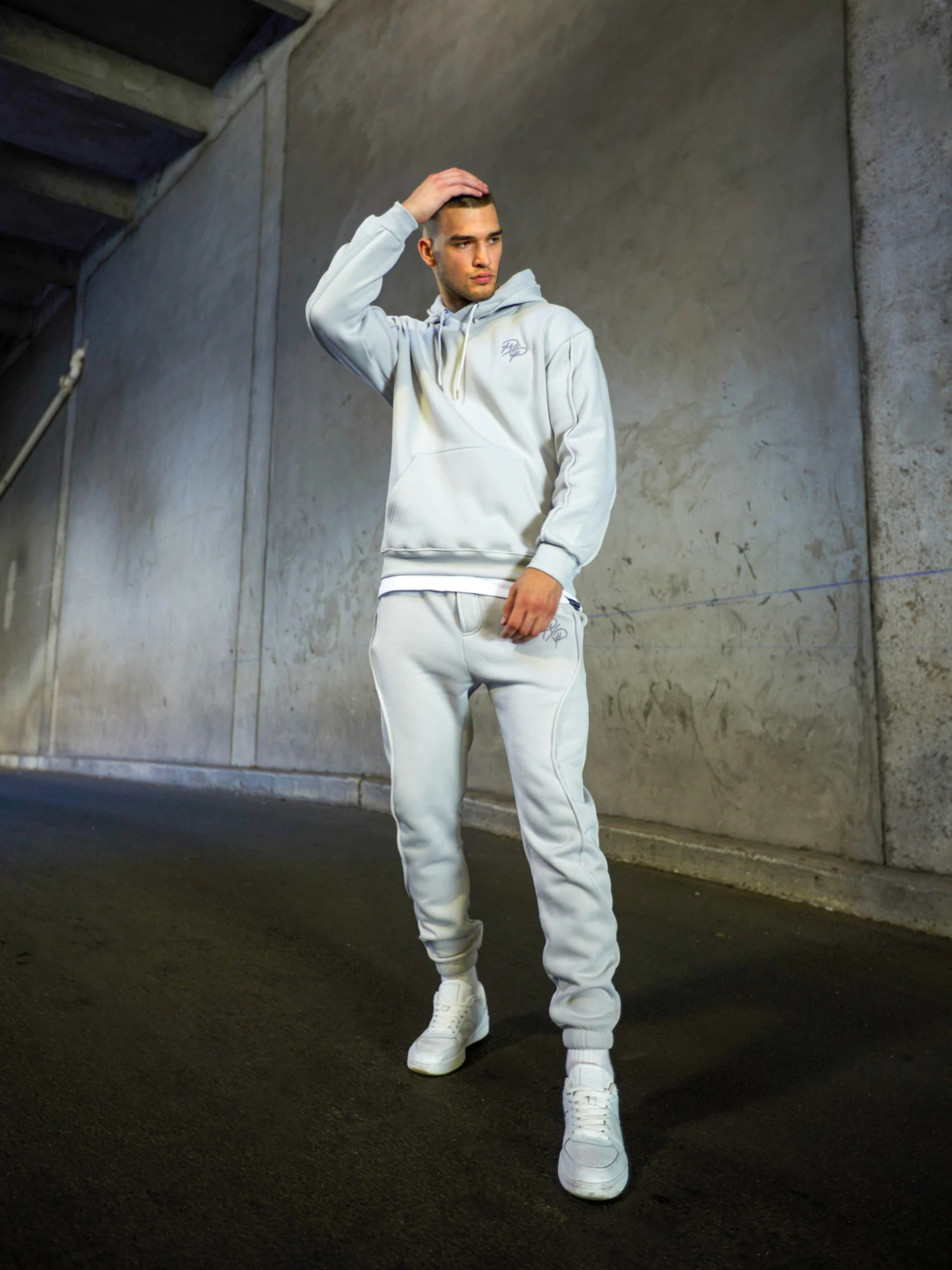 Sweat à Capuche Vague – Image 14