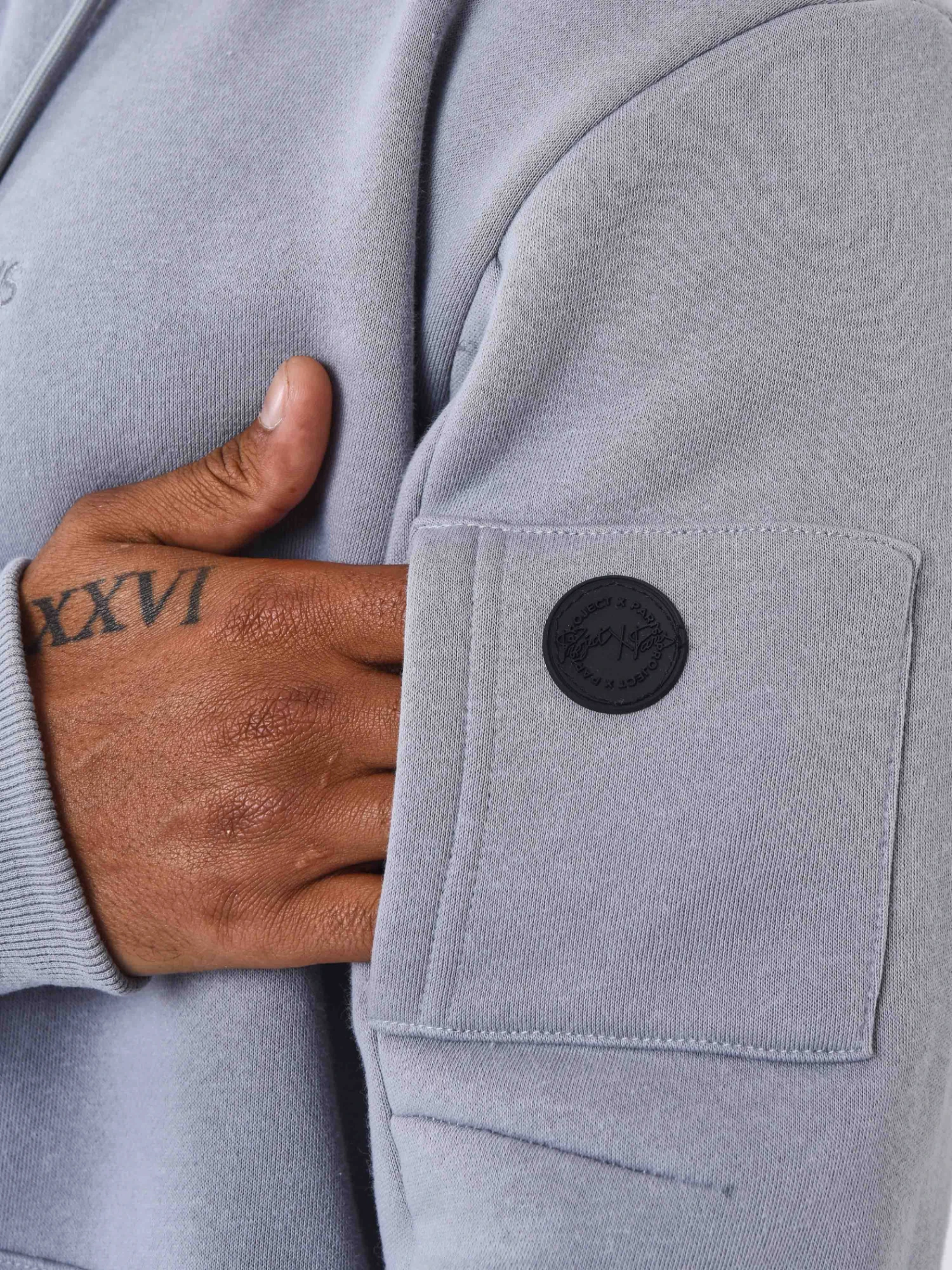 Sweat à Capuche Techwear – Image 4