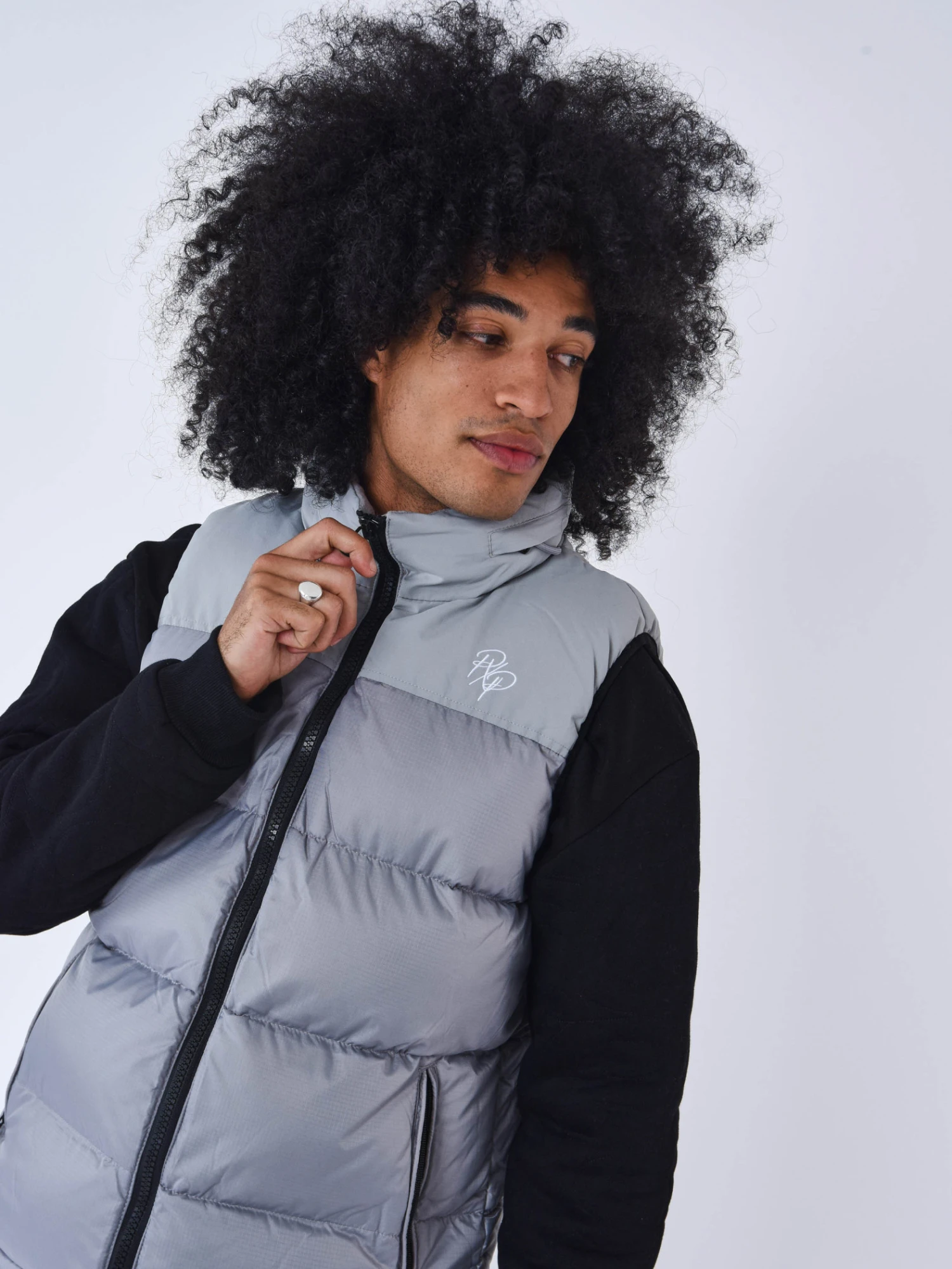 Doudoune Sans Manches à Empiècement – Image 5