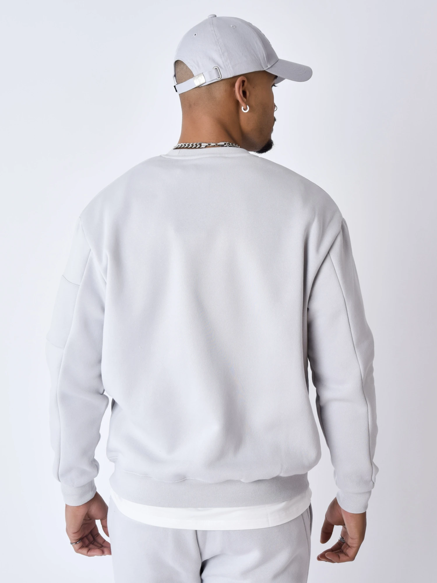 Sweat Col Rond Technique