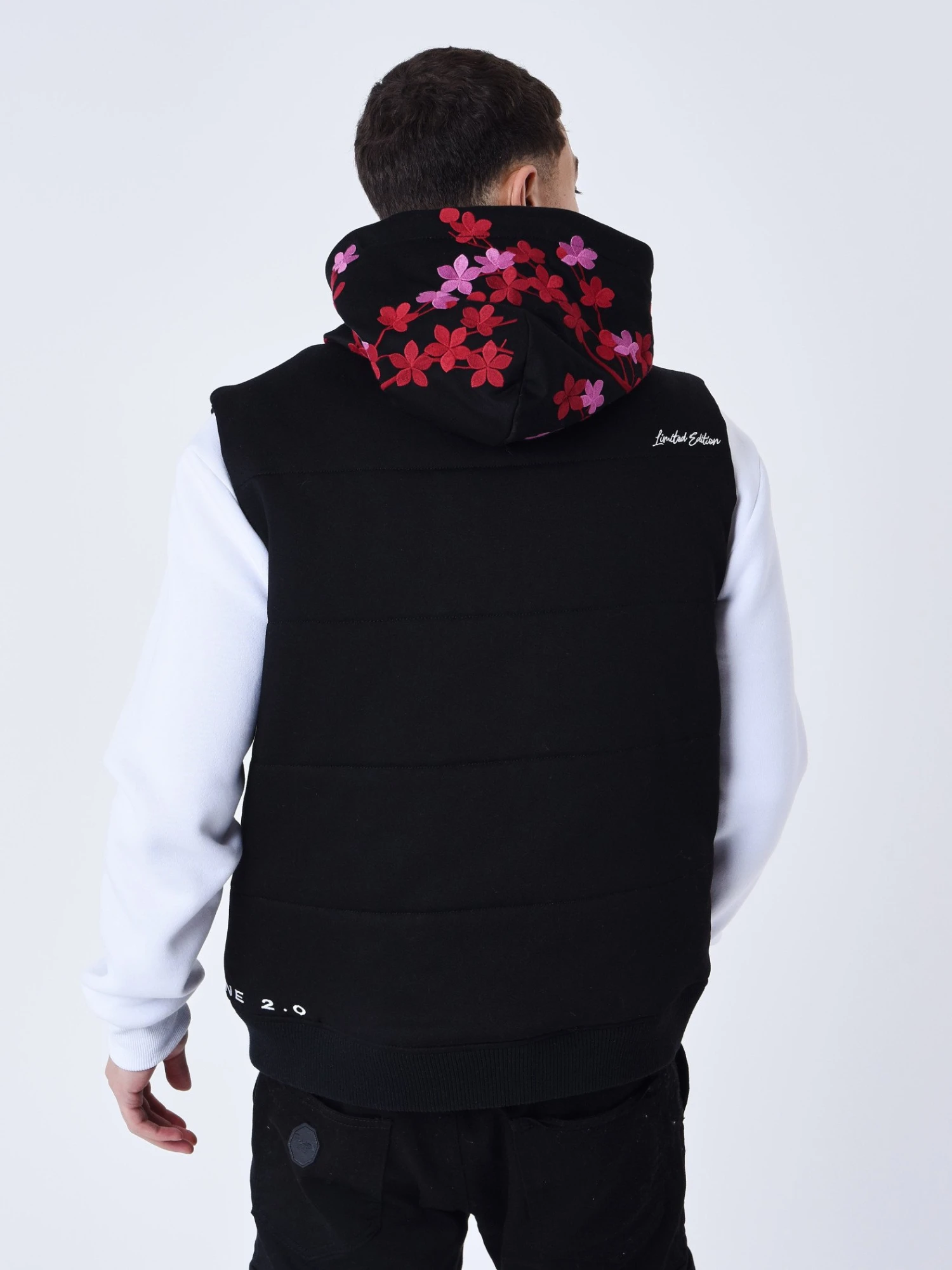 Veste à Capuche Sans Manches Call Of Duty Broderie Sakura – Image 5