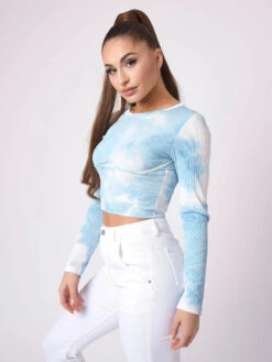 Tee-shirt Moulant Manches Longues Motif Nuages