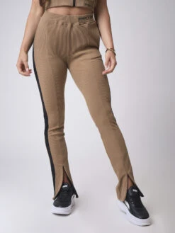Pantalon Moulant évasé Cheville