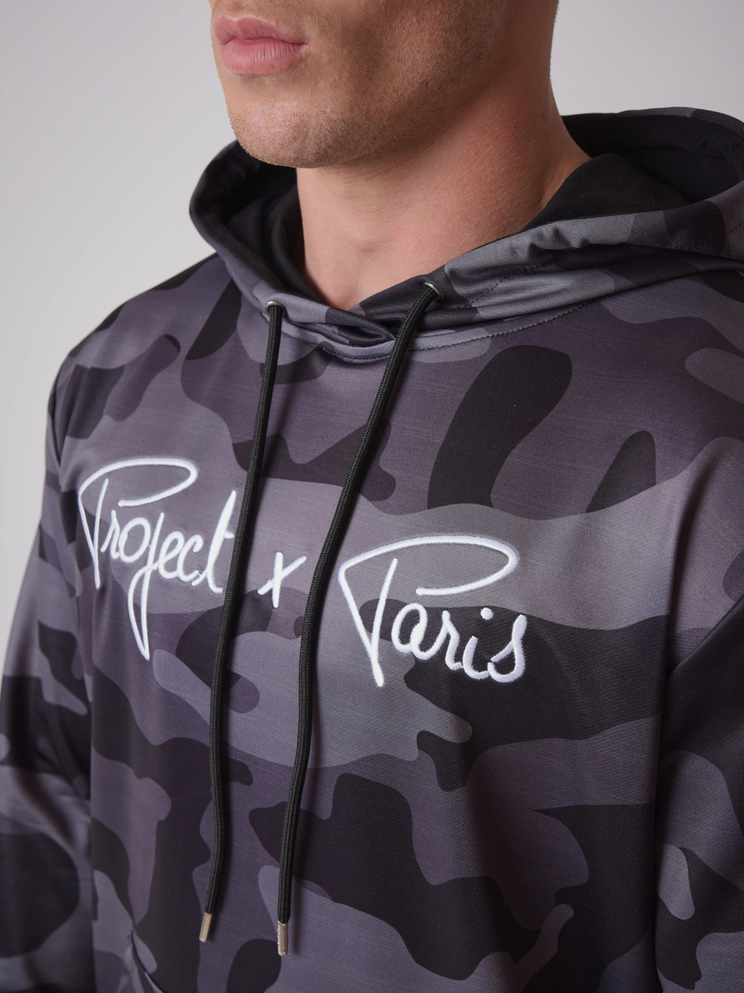 Sweat à Capuche Motif Camouflage Avec Broderie Logo Project X Paris – Image 4