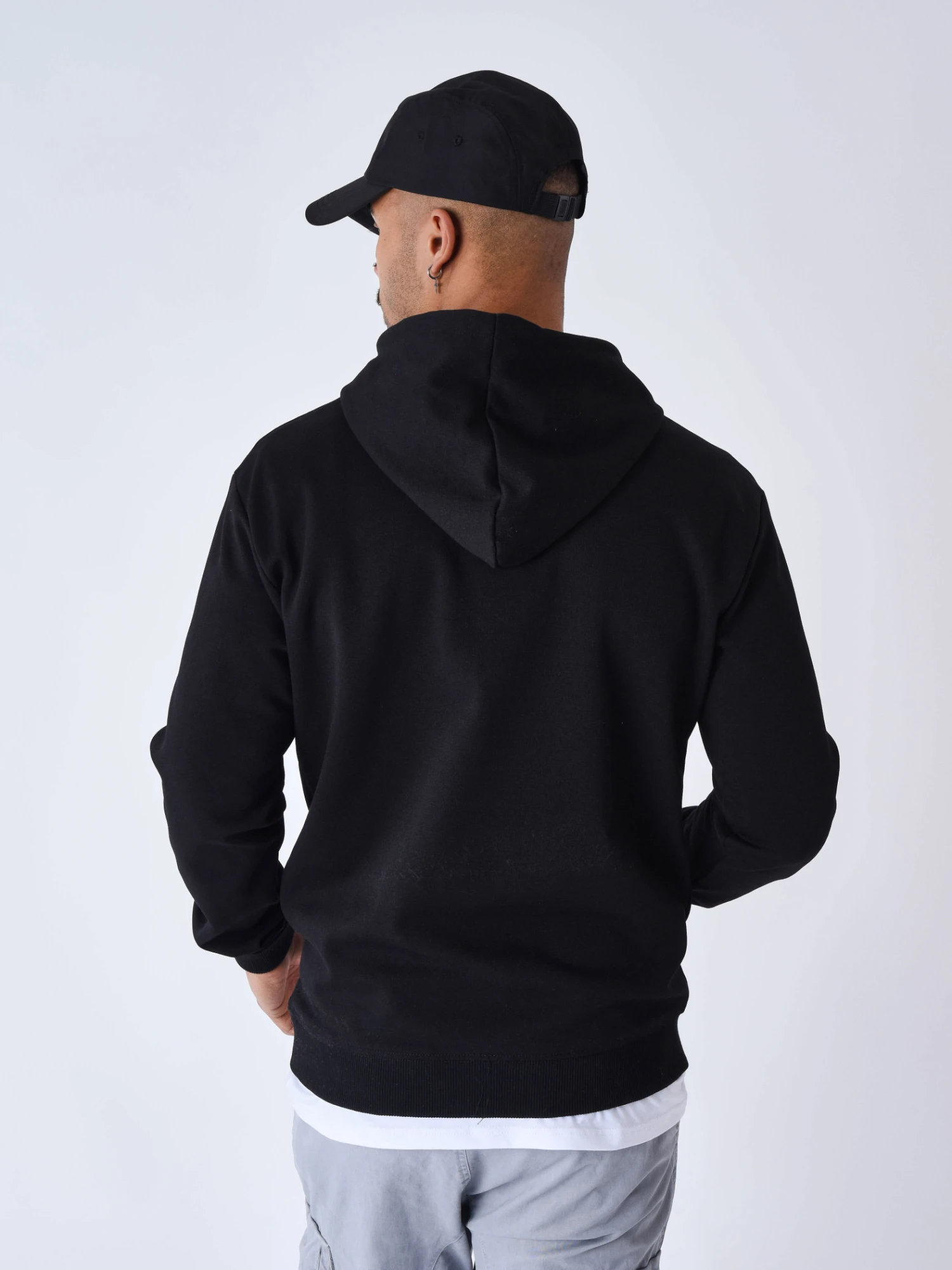 Sweat à Capuche Classique – Image 5