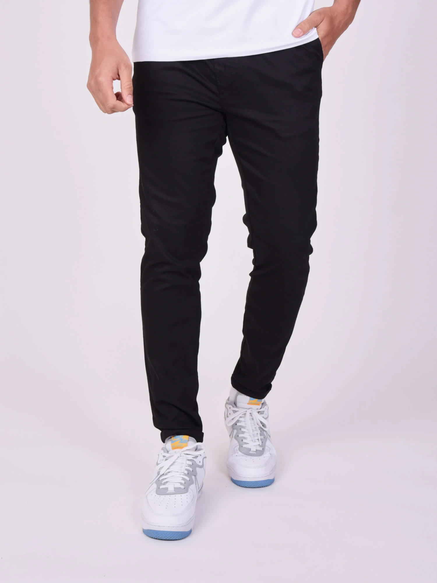 Pantalon Basic Slim Broderie Logo – Image 3