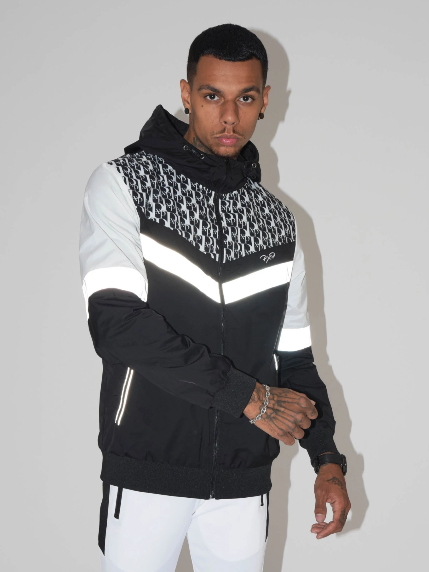 Veste à Capuche Empiècement Motif PXP – Image 3