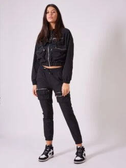 Veste Capuche Poches Relief