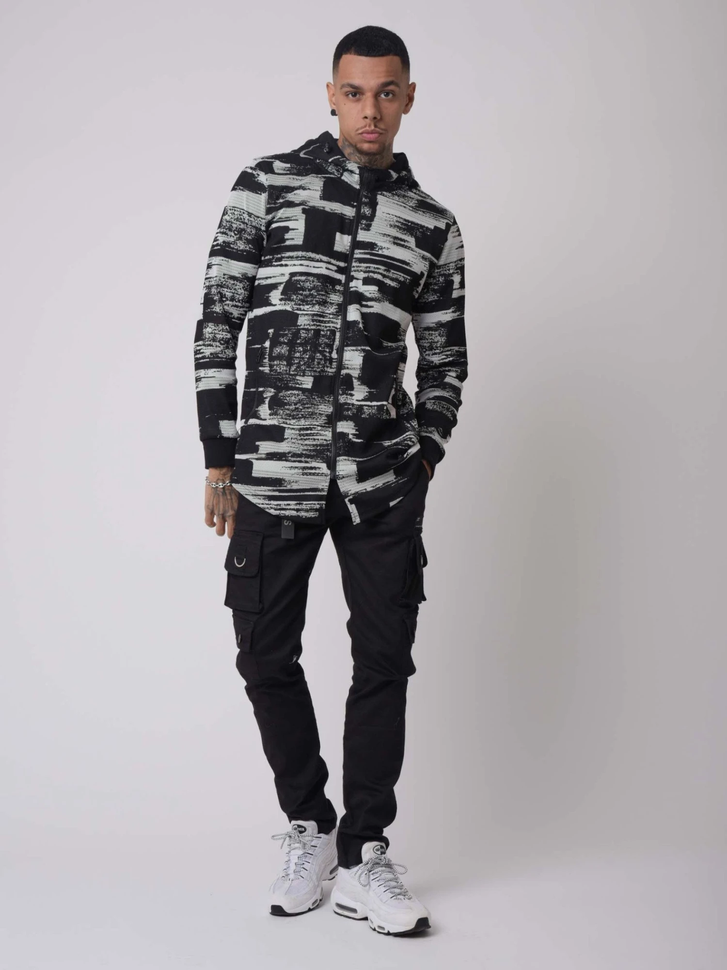 Veste Longue Motif Graphique Noir Et Blanc